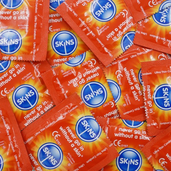 Skins Condoms Ultra Thin FOIL (BAG 500) Skins Condoms Ultra Thin FOIL (BAG 500)