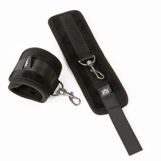 SEI MIO - Sensually Secured - Velvet Handcuffs SEI MIO - Sensually Secured - Velvet Handcuffs