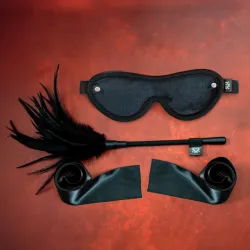 SEI MIO - Strict Tease - Ribbon Ties  Blindfold and Tickler Kit