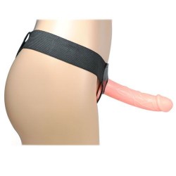 Classic Easy And Basic Strap On With 7 Inch Dong Classic Easy And Basic Strap On With 7 Inch Dong