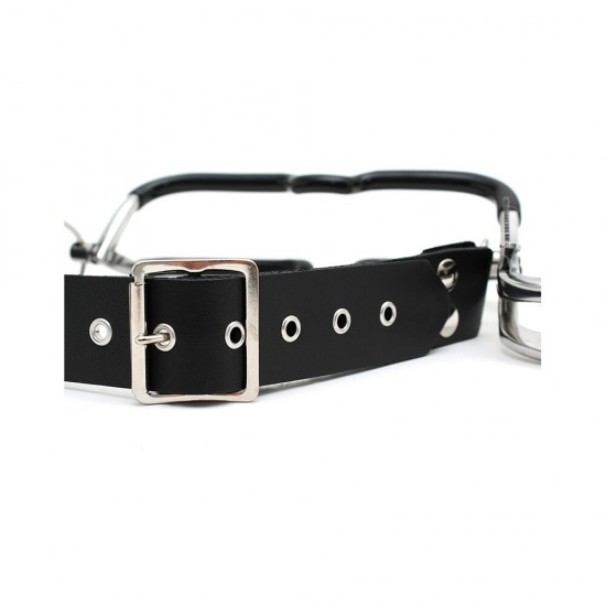 Rimba Jennings Mouth Clamp With Strap Rimba Jennings Mouth Clamp With Strap